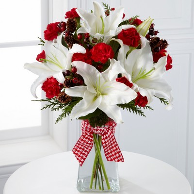 The FTD Winter Woodlands Bouquet